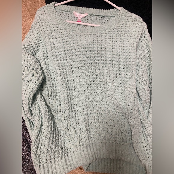 Bundle Deal. 4 Sweaters for 1 flat price. All 4 are new never worn - Picture 6 of 6